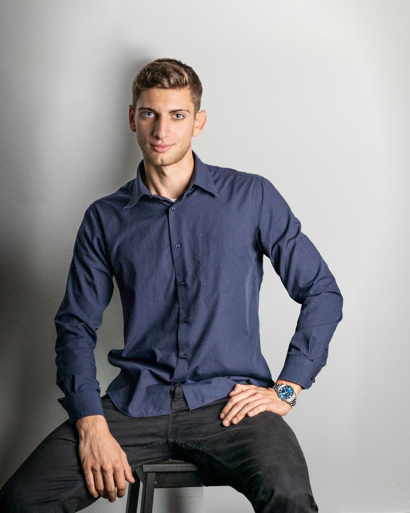 Simone, marketing e strategic expert di AlbergADV